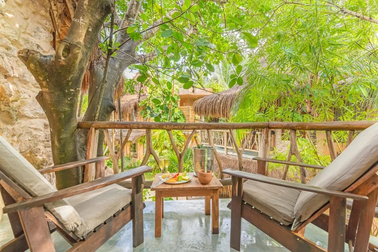 Hotel Alaya Tulum By Ahau Collection 4*,